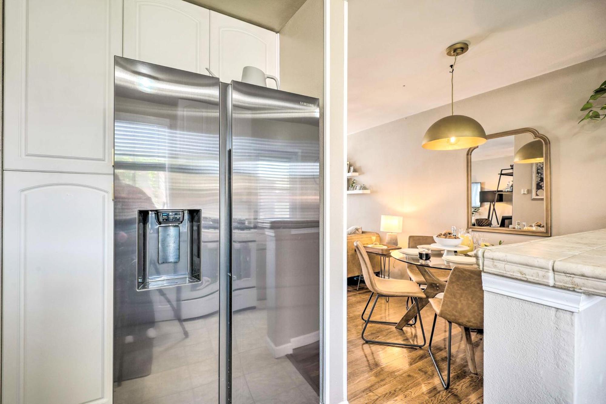 Stylish And Modern Burbank Gem With Private Yard! Villa Kültér fotó
