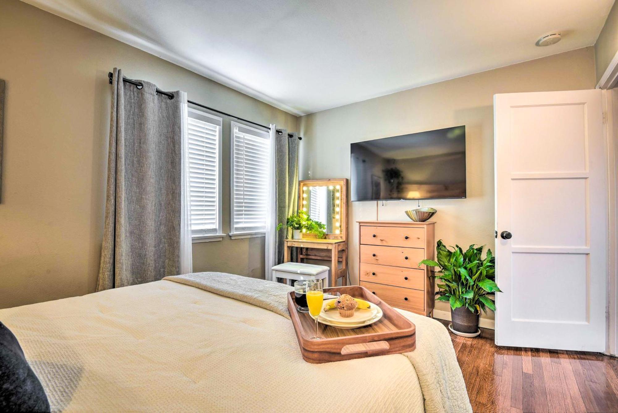 Stylish And Modern Burbank Gem With Private Yard! Villa Kültér fotó