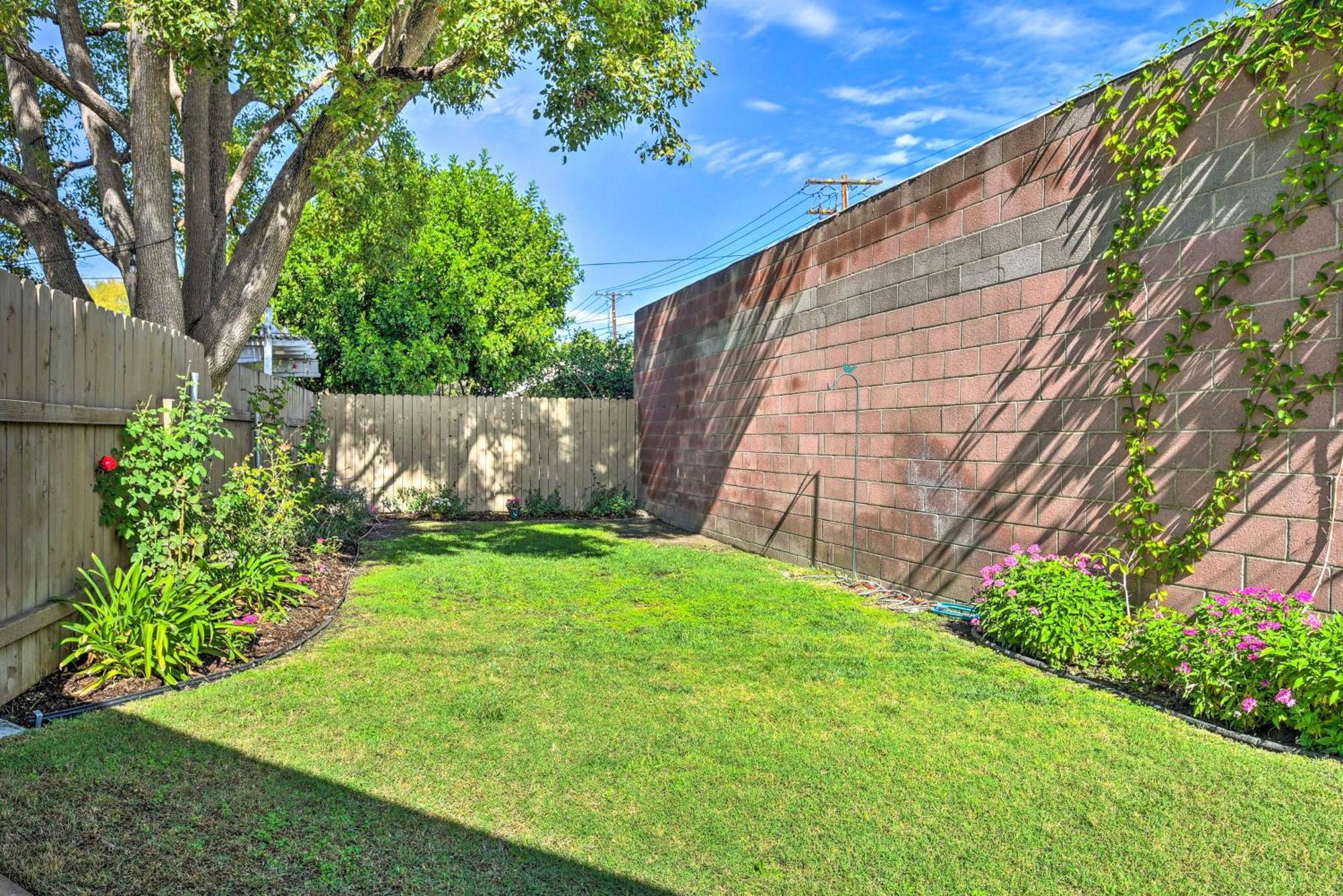 Stylish And Modern Burbank Gem With Private Yard! Villa Kültér fotó